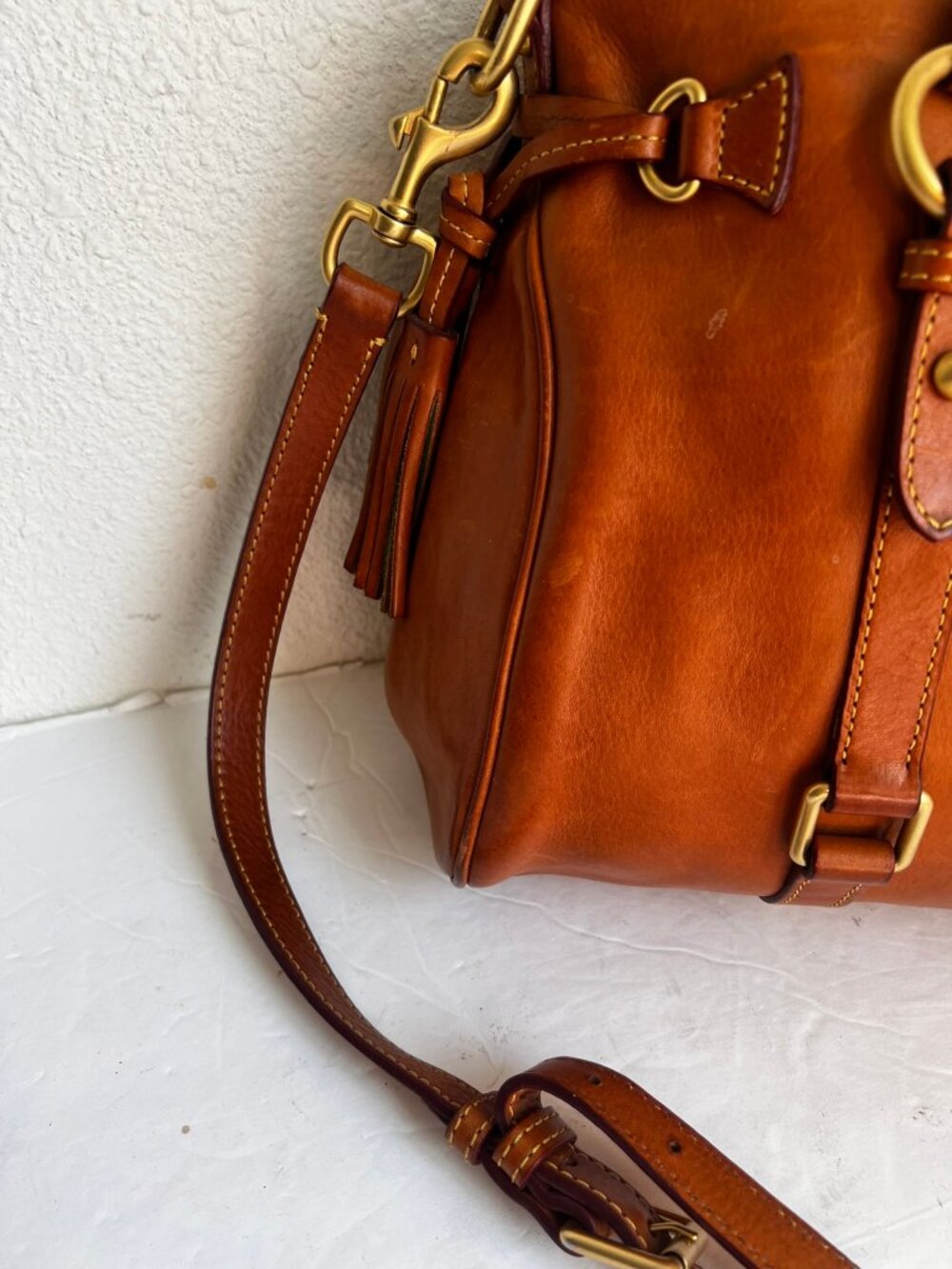 $599 DOONEY & BOURKE FLORENTINE LARGE LEATHER TASSLE SATCHEL - Picture 7 of 14